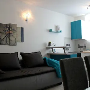  Apartment Kala