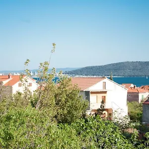  Apartment Ivan